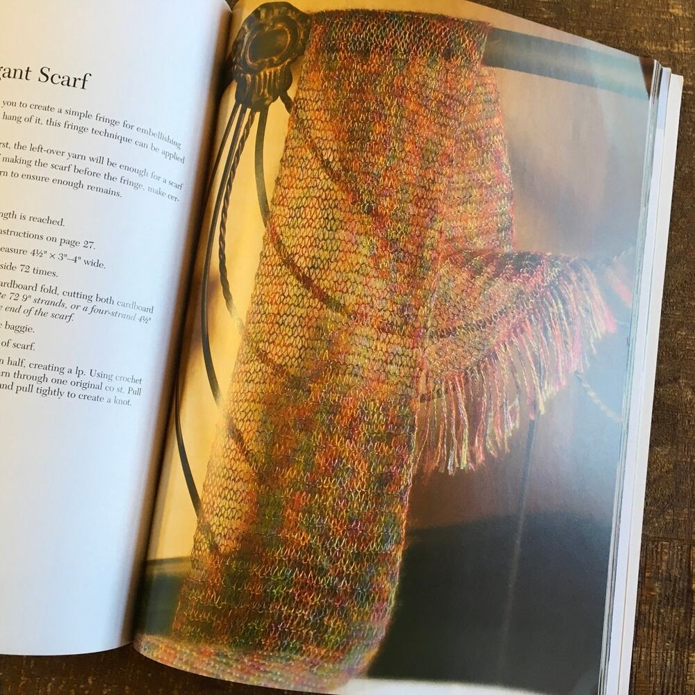 Fashionable Projects For The New knitter Knitting Pattern Book Beginner Wool - Picture 3 of 8